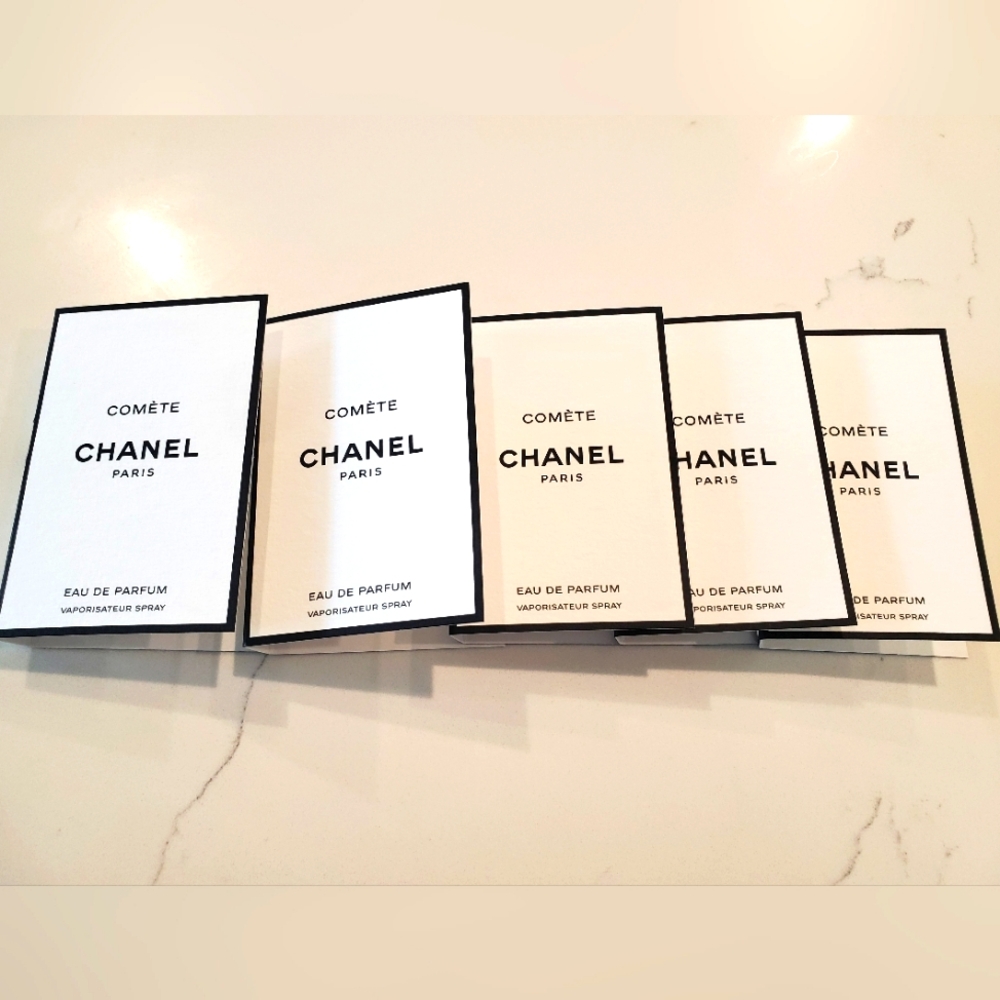 Chanel Samples